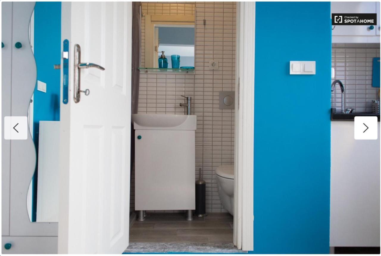 Blue Apartment, Istanbul